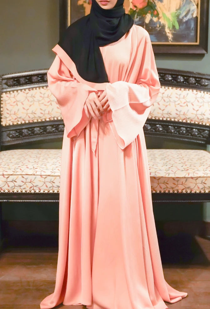 Zoom Highneck Plain Abaya