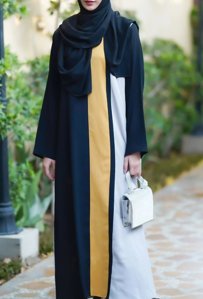 Zoom Plain Abaya